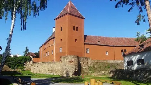 KŐSZEG – VELEM – CÁK -
LÉKA VÁRA - WIENER NEUSTADT 
GESZTENYE FESZTIVÁLLAL 1