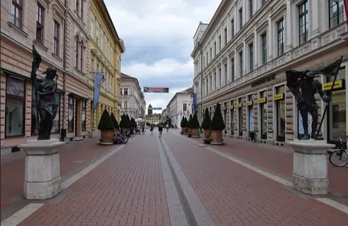 NAPFÉNY ÉS FÜRDŐK A DÉL-ALFÖLDÖN
SZEGED ÉS MAKÓ 2