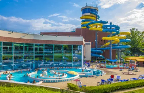 NAPFÉNY ÉS FÜRDŐK A DÉL-ALFÖLDÖN
SZEGED ÉS MAKÓ 3