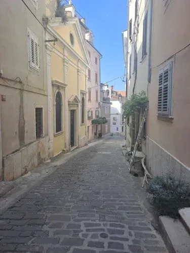 PIRAN ÉS POTOROZ - SZLOVÉN TENGERPART ÉKKÖVEI 3