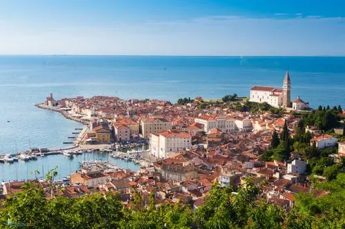 A SZLOVÉN TENGERPART ÉKKÖVE – PIRAN
LJUBLJANAI LÁTOGATÁSSAL  4