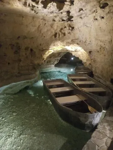 VESZPRÉM MEGYE KÉT GYÖNGYSZEME -
SÜMEG ÉS TAPOLCA 1