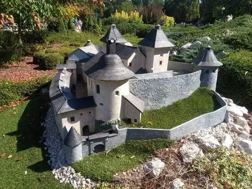 SZILVANAP SZARVASON 3