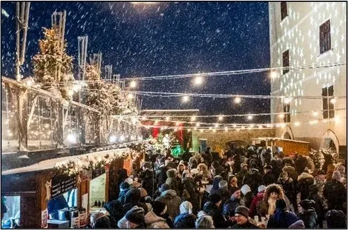 Utazás kép ADVENT FRAKNÓ VÁRA ÉS RUSZT