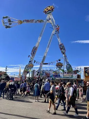 MÜNCHEN – városnézés és Sörfesztivál - Non-stop utazással 5