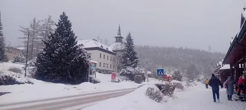 Utazás kép JÉGKATEDRÁLIS A TÁTRÁBAN