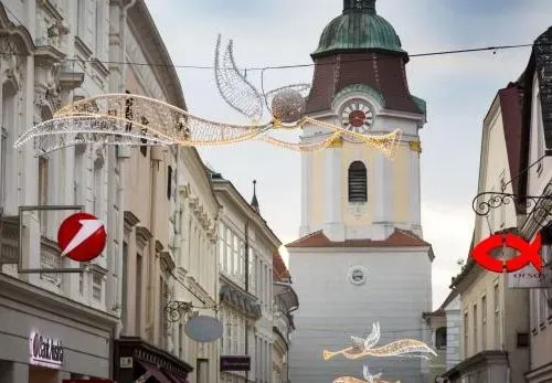 ADVENT MELKBEN
ÉS KREMSBEN 2