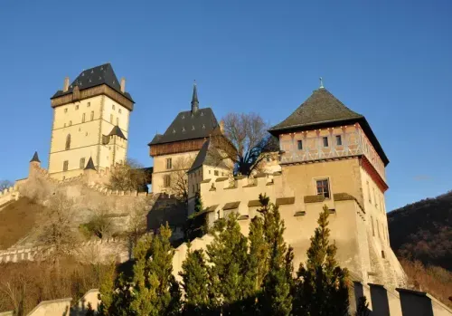   Csehországi kalandozások                               KARLOVY VARY-TELč -KARLSTEJN VÁRA- PLZEň 6