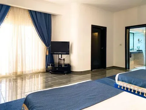 GONDTALAN PHENÉS EGYIPTOMBAN ALL INCLUSIVE ELLÁTÁSSAL  5