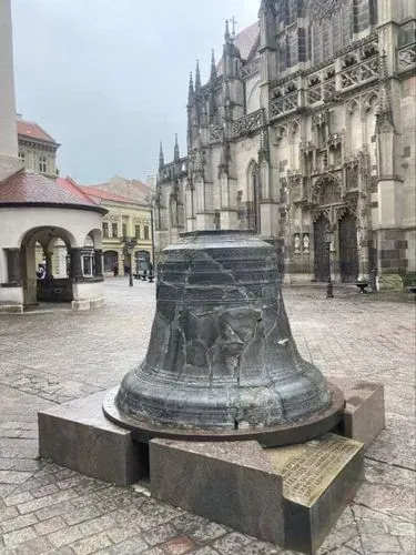 KASSA - RÁKÓCZI VÁROSÁBAN 7