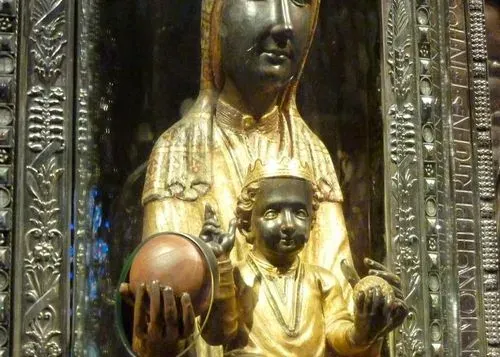 Fedezze fel Barcelonát Gaudi remekműveivel 6