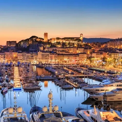 MENTON CITROM FESZTIVÁL
Egy életre szóló élmény
 2