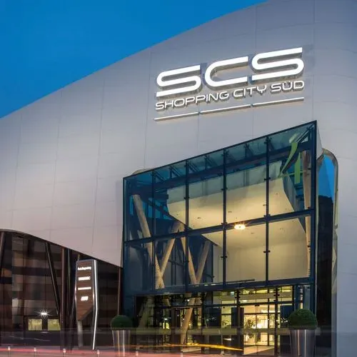 ADVENT BÉCSBEN
SHOPPING CITY SÜD
(EGÉSZ NAPOS VÁSÁRLÁSI LEHETŐSÉG) 2
