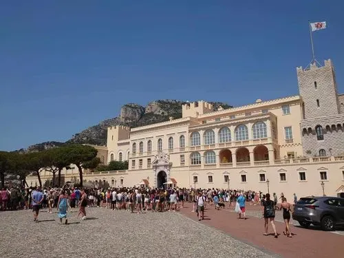 MONACO-CANNES-NIZZA-MENTON
Egy életre szóló élmény 2