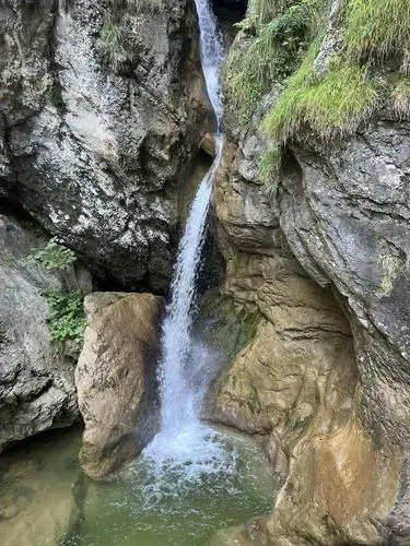 ÉLMÉNYEK A MEDVE-SZURDOKBAN 8