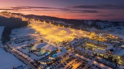 Zakopane síelés
KOTELNICA BIAŁCZAŃSKA-BANIA SÍKÖZPONT 3