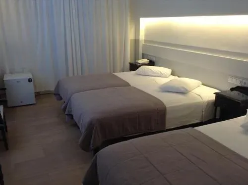 Santorini nyaralás 3 nap 4 éjszaka 8