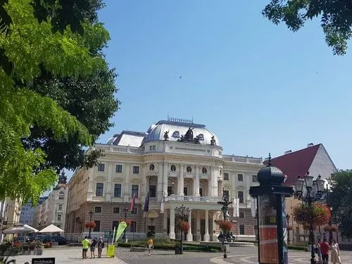 POZSONY - A KORONÁZÓVÁROS IDŐTLEN ELEGANCIÁJA EGY NAPBAN 3