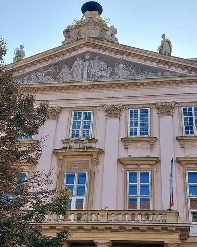 POZSONY - A KORONÁZÓVÁROS IDŐTLEN ELEGANCIÁJA EGY NAPBAN 6