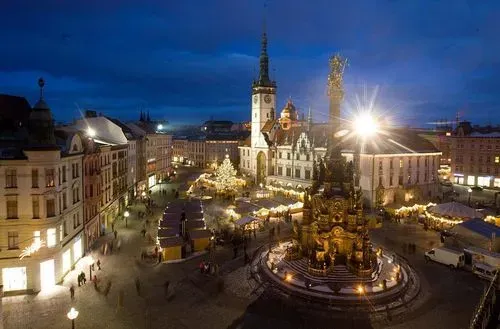 MESEBELI ADVENT A PÁRATLAN MORVAORSZÁGI VÁROSOKBAN
MIKULOV-BRNO-OLMÜTZ-BOUZOV VÁRA 7