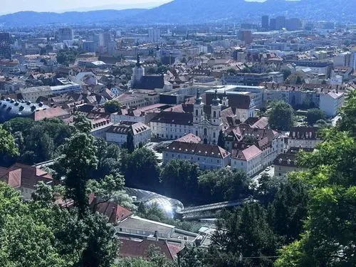 GRAZ ÉS A HERBERSTEIN KASTÉLY 9