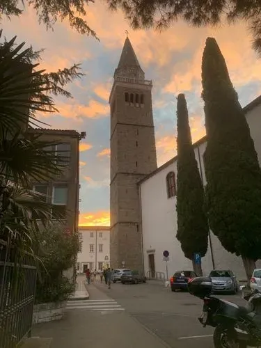 Nyári kaland a napfényes Szlovéniában
5 NAPOS PIHENÉS ÉS FELTÖLTŐDÉS PORTOROZBAN 6