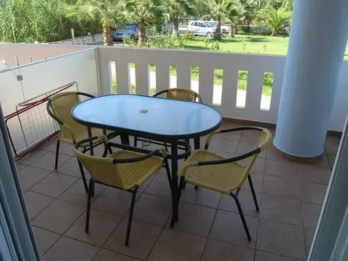 NYUGAT KRÉTA 2-4 FŐS APARTMAN 6