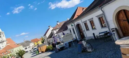 HÚSVÉTI VÁSÁR FRAKNÓ VÁRÁBAN ÉS RUSZT FELFEDEZÉSE 7