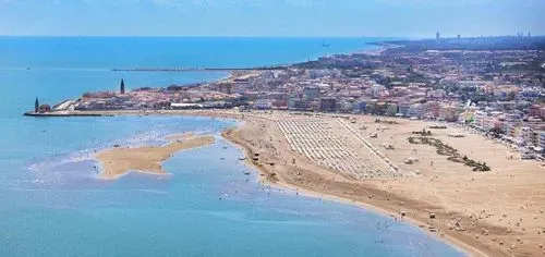 Utazás kép LUBICKOLÁS AZ OLASZ ADRIÁN
CAORLE - NON STOP
