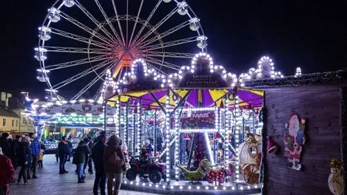 Utazás kép ADVENT FÉNYEI - EGY NAP KÉT VÁROSBAN
TATA ÉS GYŐR

