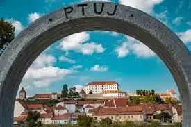 STATENBERG KASTÉLY ÉS PTUJ 1