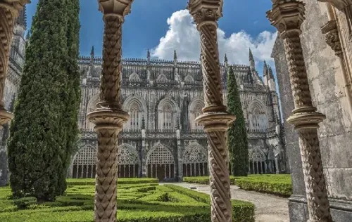 POMPÁS PORTUGÁLIA SZILVESZTERKOR 5