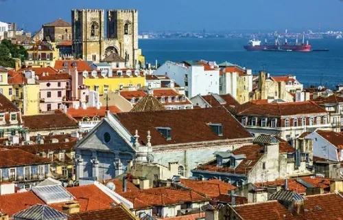 POMPÁS PORTUGÁLIA SZILVESZTERKOR 7