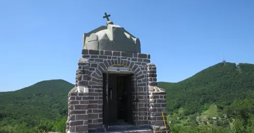 MEGYER-HEGYI TENGERSZEM és SÁTORALJAÚJHELY FÜGGŐHÍDJA 2