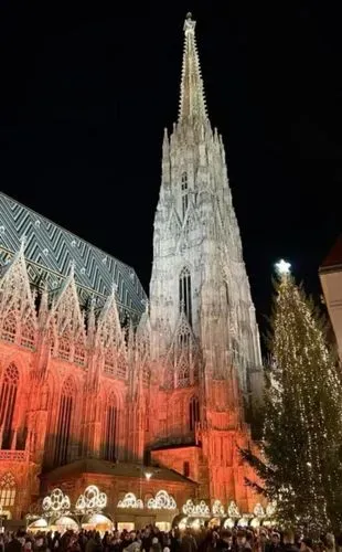 ADVENT BÉCSBEN
SHOPPING CITY SÜD 2