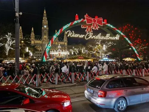 ADVENT BÉCSBEN
SHOPPING CITY SÜD 5