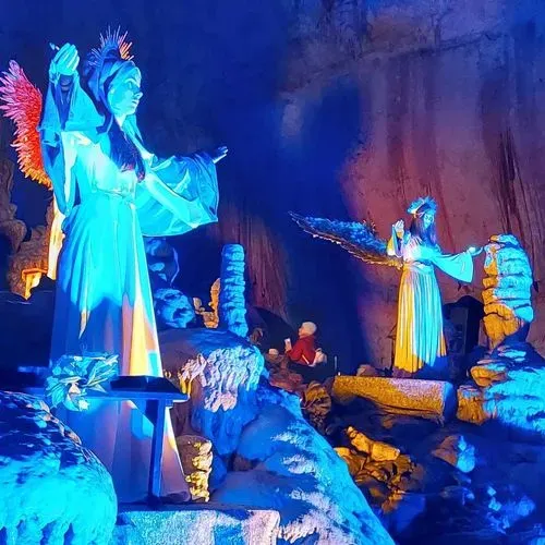 Utazás kép Varázslatos Karácsonyi mese
Élő betlehemi jászollal
Non - stop