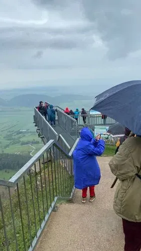 A HOHE WAND ÉS A
MYRA-VÍZESÉS 2