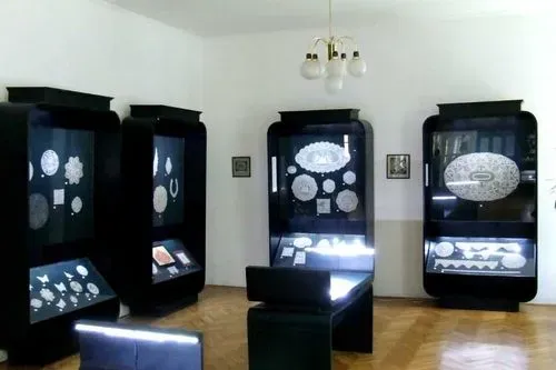 BARANGOLÁS ÓPUSZTASZEREN
KISKUNHALAS CSIPKE MÚZEUM 2