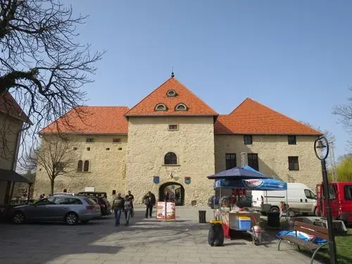 TISZADOB - ANDRÁSSY KASTÉLY
MÁD ÉS SZERENCS 1