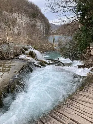 PLITVICEI – TAVAK VARÁZSA - A természet csodája egy napban! 3
