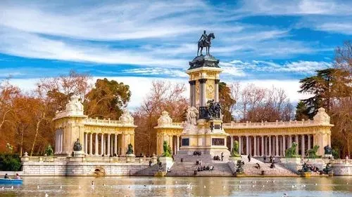 Madrid Fényei és Pezsgővarázs 4