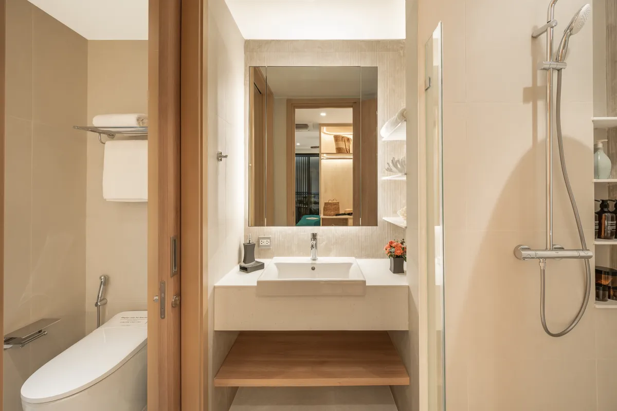 Laguna Lake Residences Aster 28