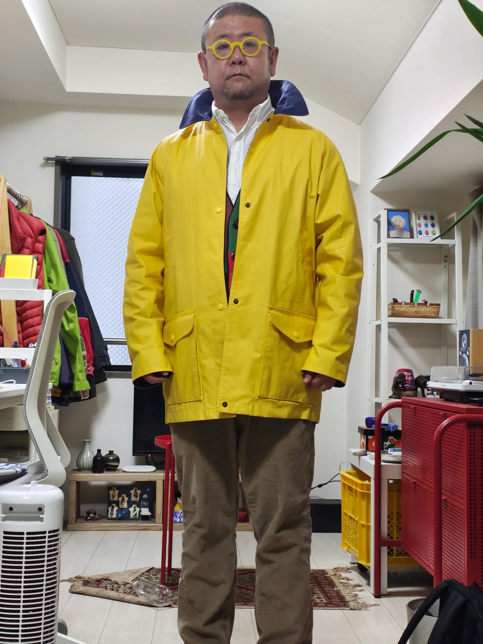 The freshly unboxed yellow Eddie Bauer vintage raincoat.