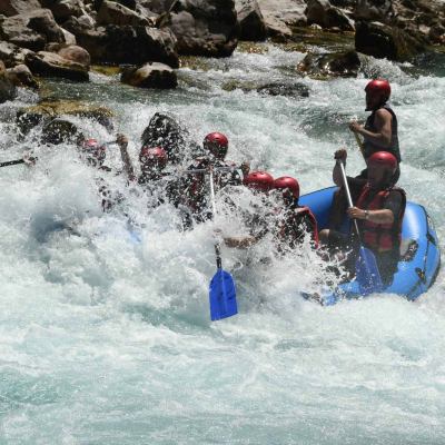 Rafting dan