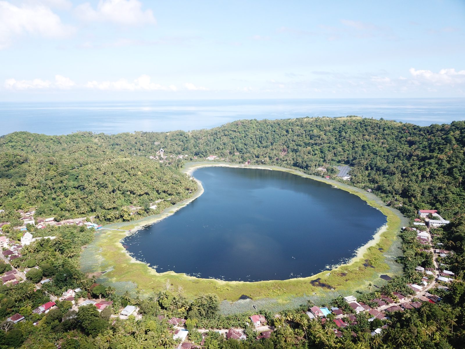 Pulau Makalehi foto 2