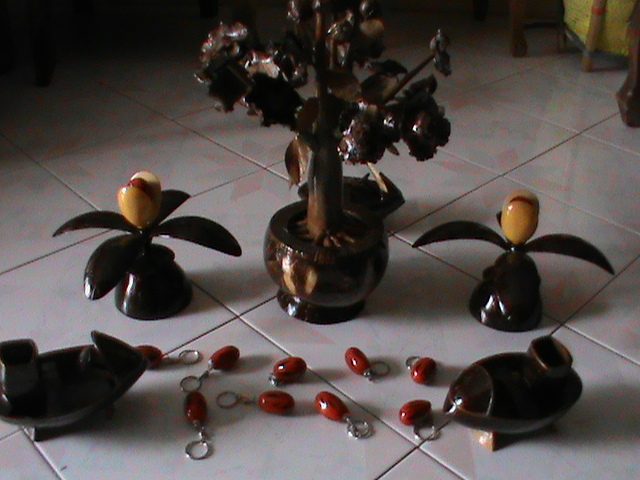 Produk Kerajinan Sitaro II foto 2