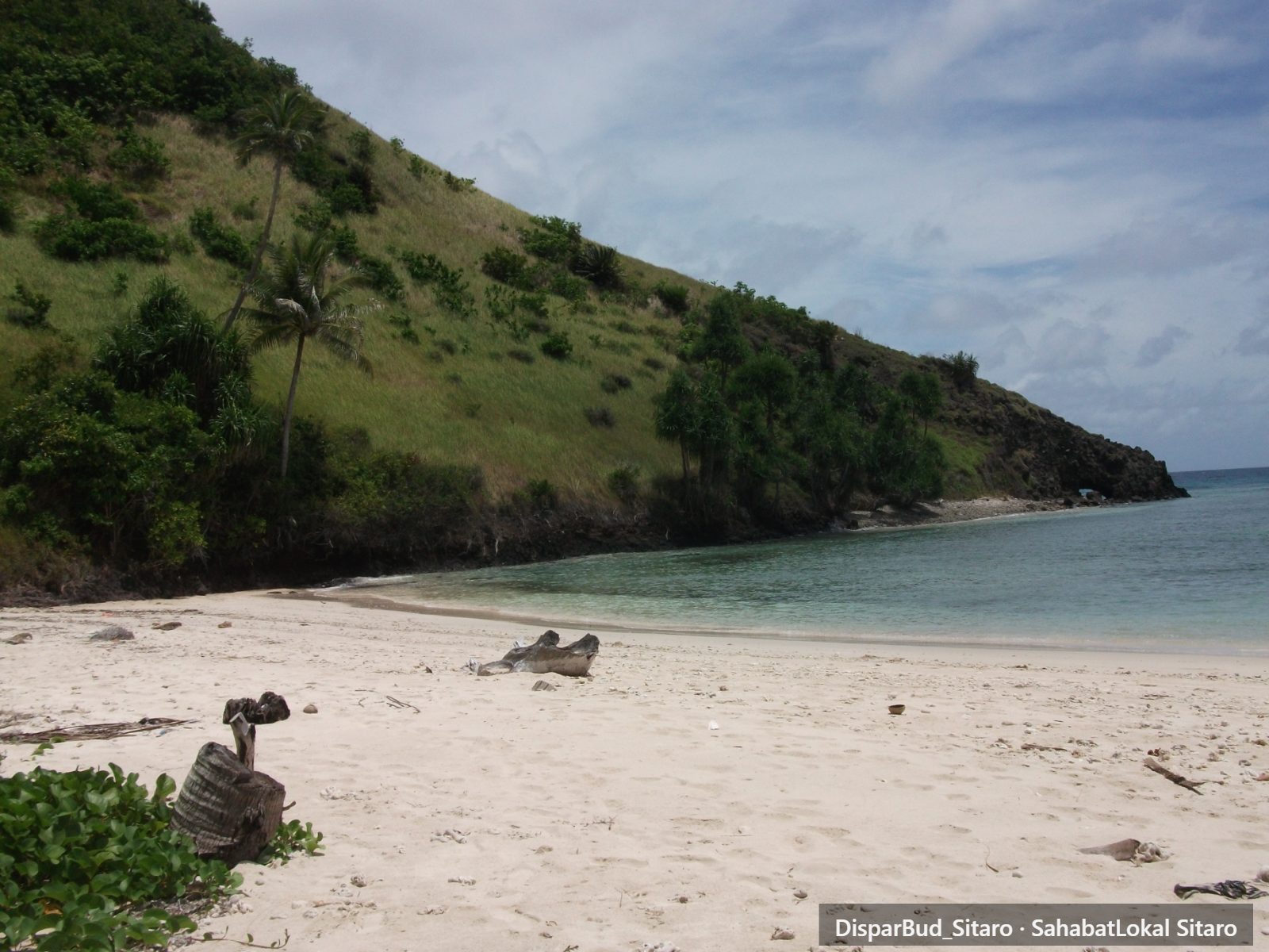 Pulau Manumpitaeng