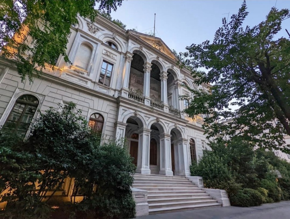 Beyoğlu Öğretmenevi ve Akşam Sanat Okulu Görseli