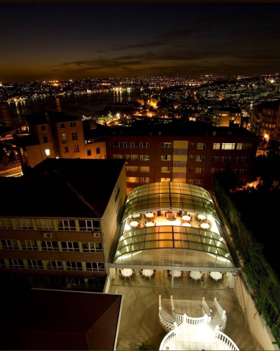 Beyoğlu Öğretmenevi ve Akşam Sanat Okulu Görseli